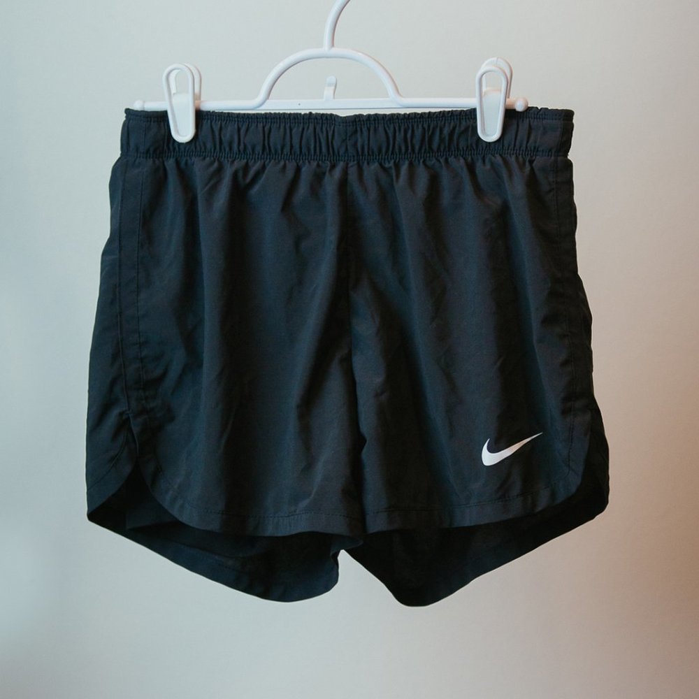 Nike Women's Eclipse 2-in-1 Shorts